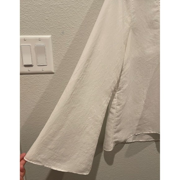 Anthropologie White V-Neck Blouse - Picture 3 of 4